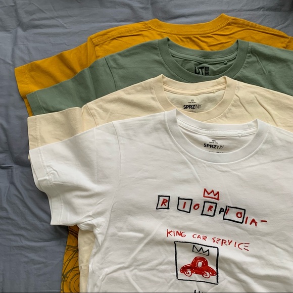 [SOLD] Uniqlo T-shirt 2 for $12 - Picture 6 of 6